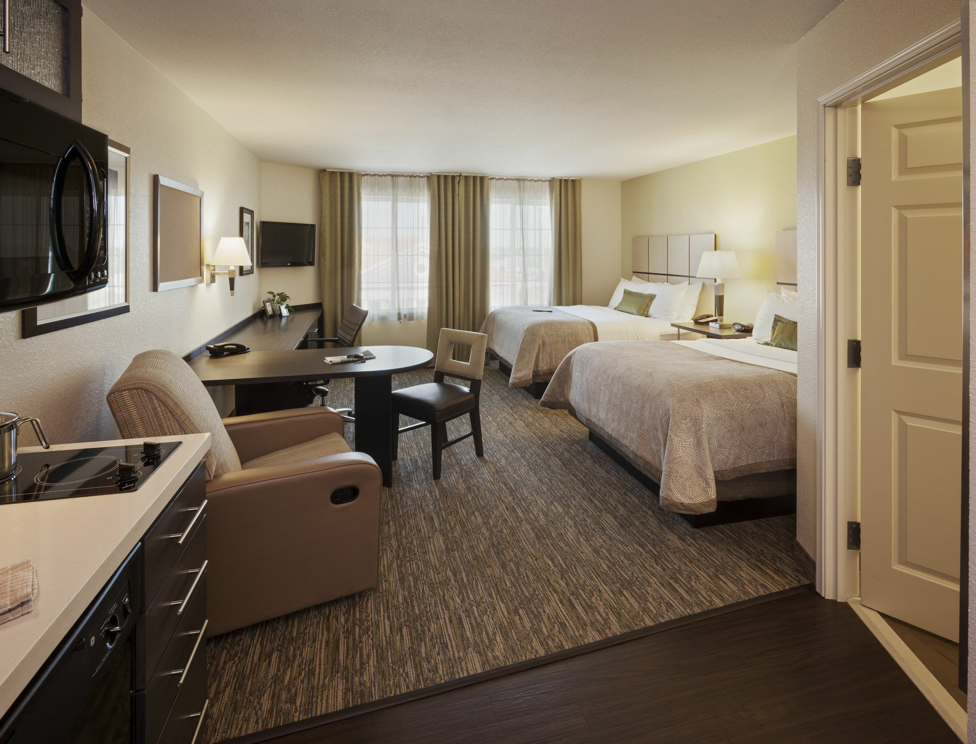 Candlewood Suites Alexandria West By Ihg Exterior foto